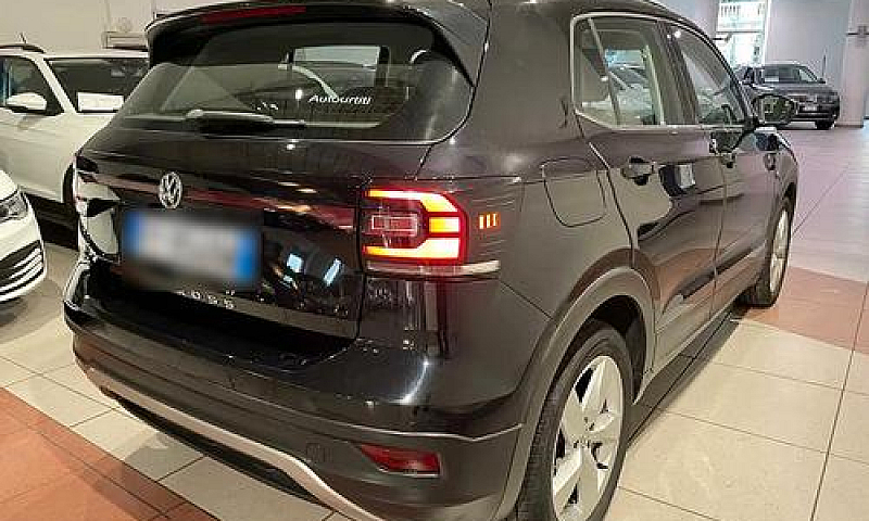 Volkswagen T-Cross 1...