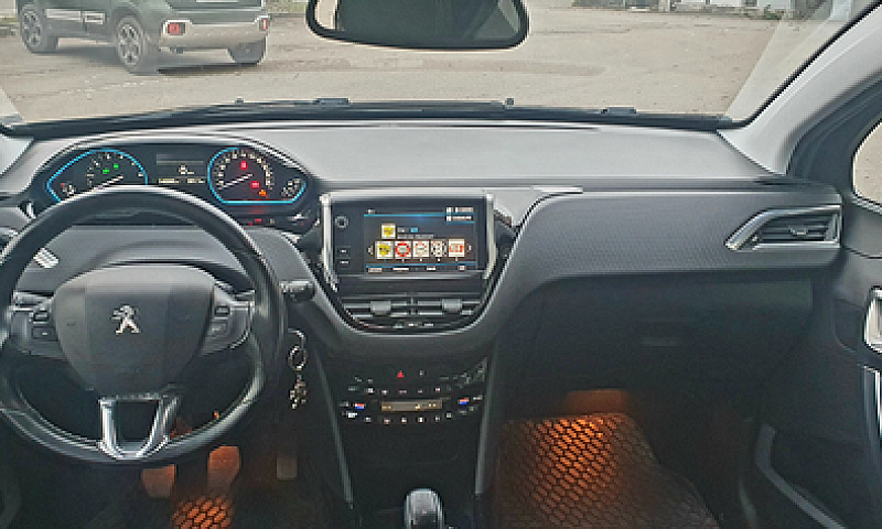 Peugeot 2008 110Cv 2...
