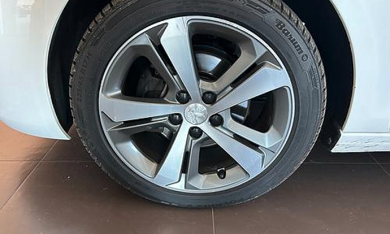 Peugeot 308 1.6 E-Hd...