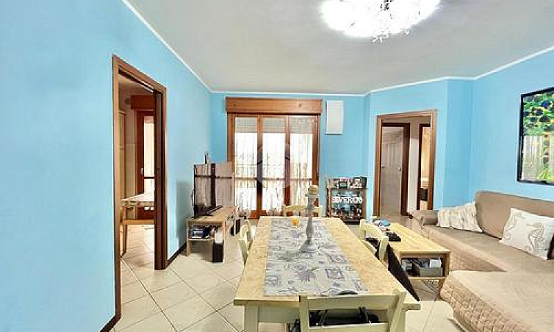 4 Locali A Viterbo...