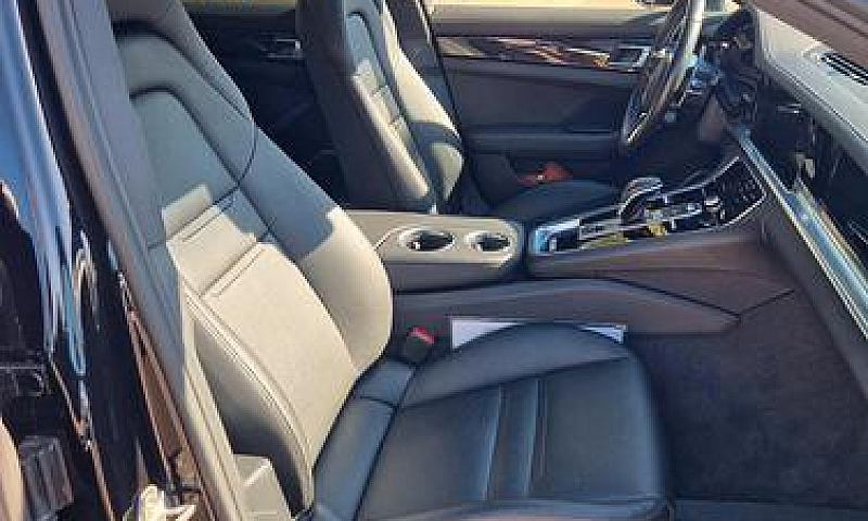 Porsche Panamera 2.9...