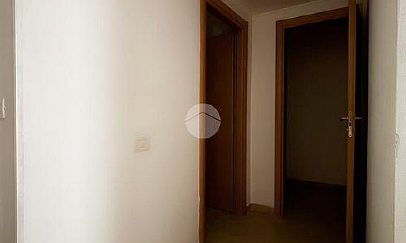 3 Locali A Manfredon...