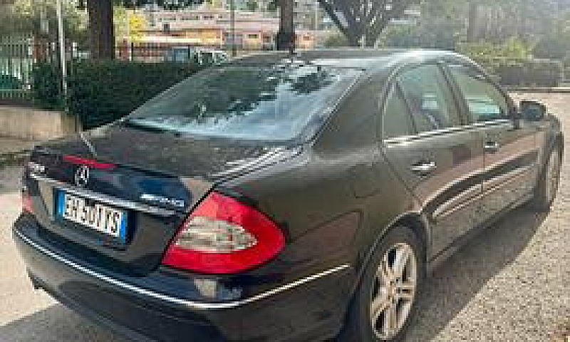 Mercedes Classe E 28...