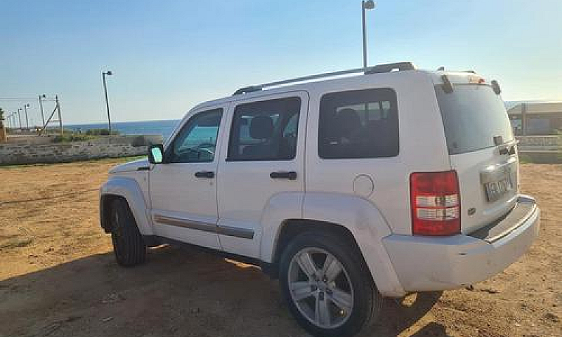 Jeep Cherokee 2.8 Cr...