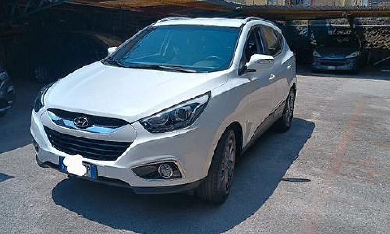 Hyundai Ix35 Leggi ...