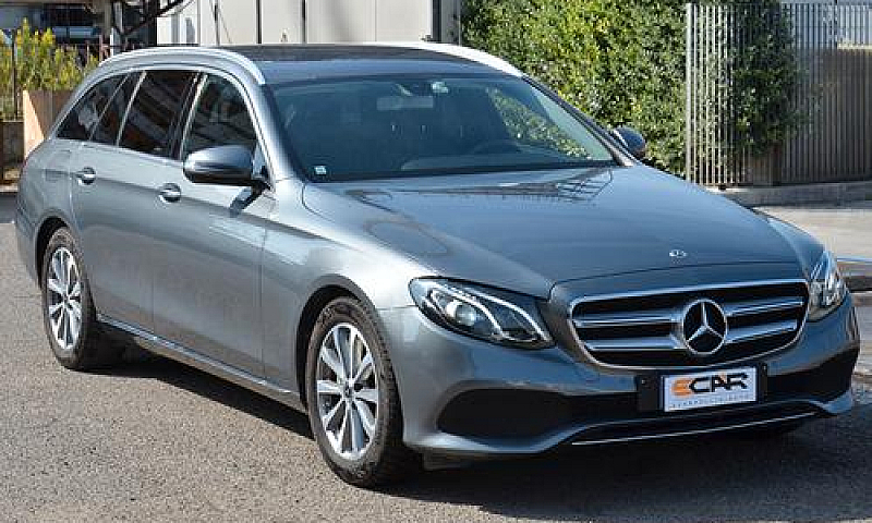 Mercedes-Benz E 220 ...
