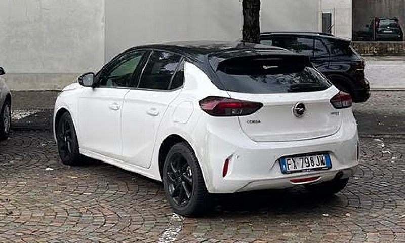 Opel Corsa 2020...