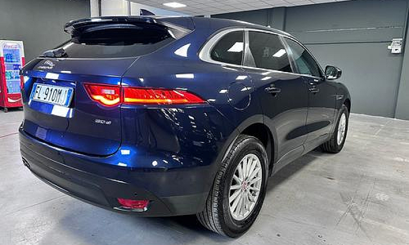 Jaguar F-Pace 2.0 D ...