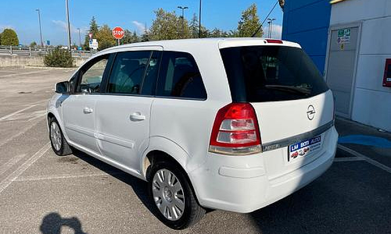 Opel Zafira 1.6 150C...