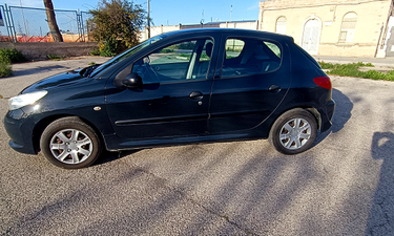 Peugeot 206 Plus...