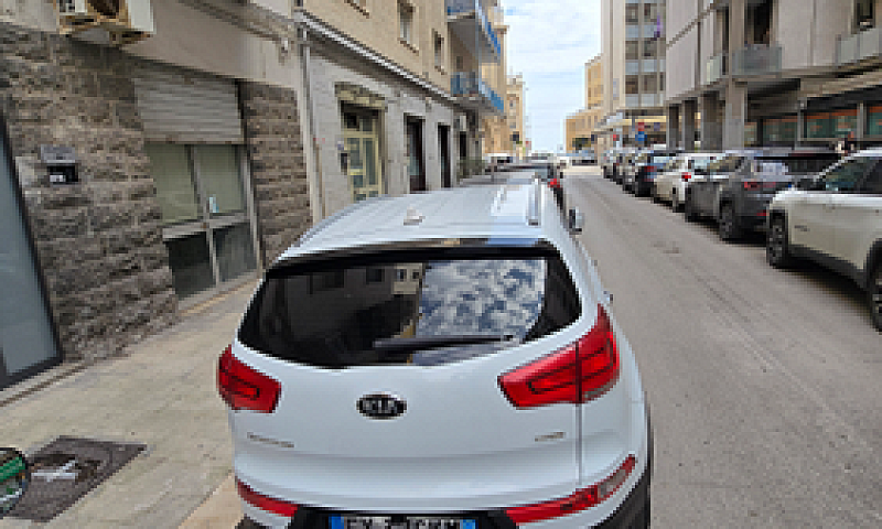 Kia Sportage...