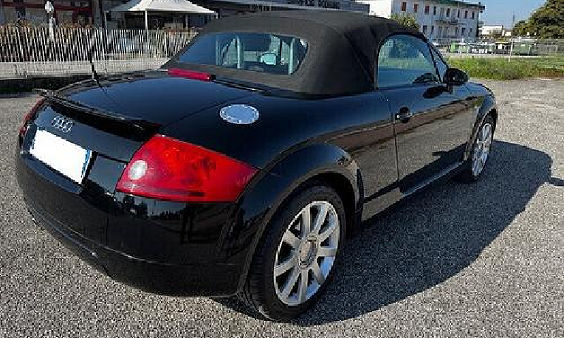 Audi Tt Roadster 1.8...