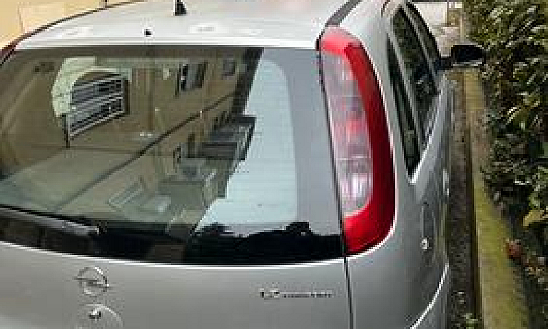 Opel Corsa...