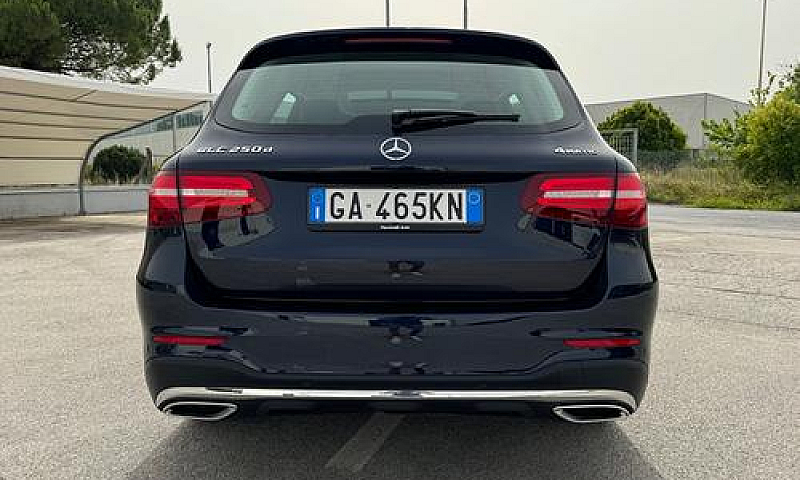 Mercedes-Benz Glc 25...
