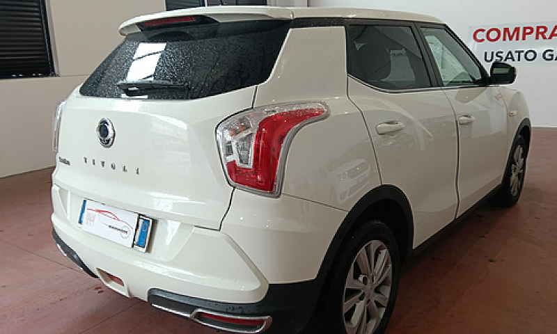 Ssangyong Tivoli 1.6...