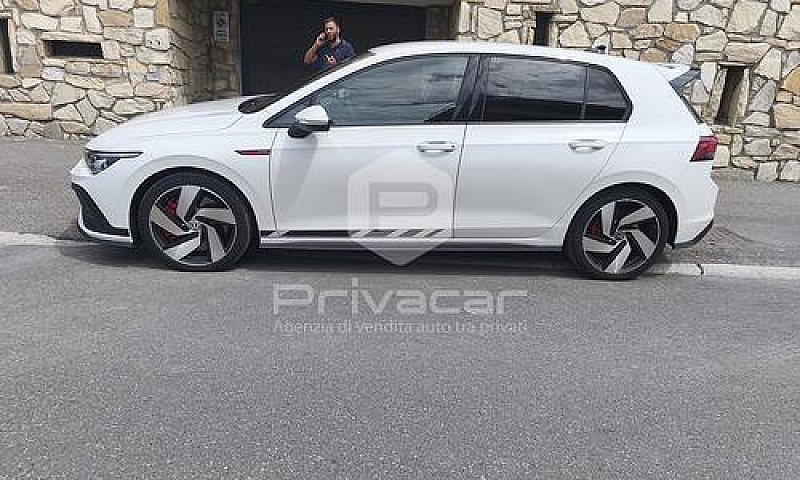 Volkswagen Golf 2.0 ...