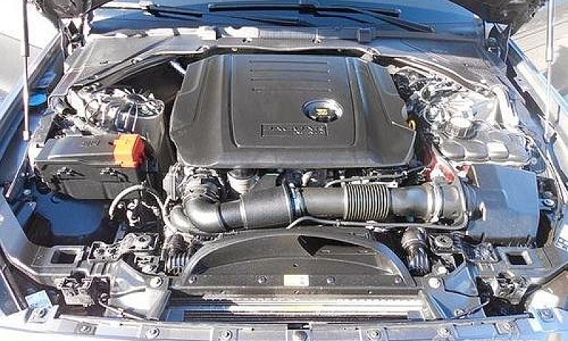 Jaguar Xe 180Cv(C.a