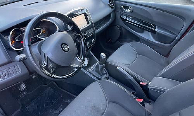 Clio Benzina...