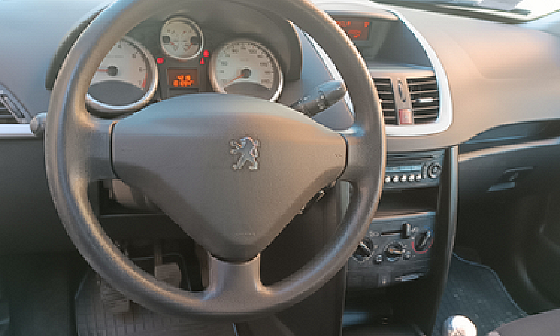 Peugeot 207 1.4 8 V ...