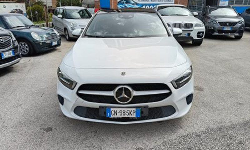 Mercedes-Benz A 200 ...
