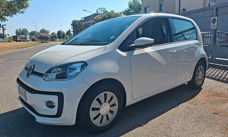 Volkswagen Up! 1.0 M...