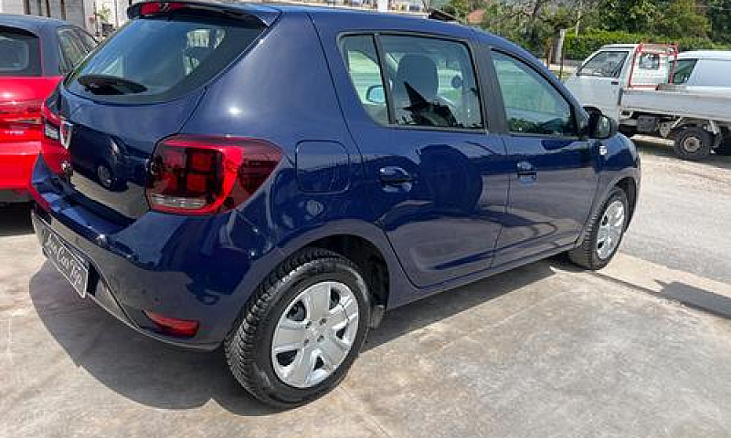Dacia Sandero Street...