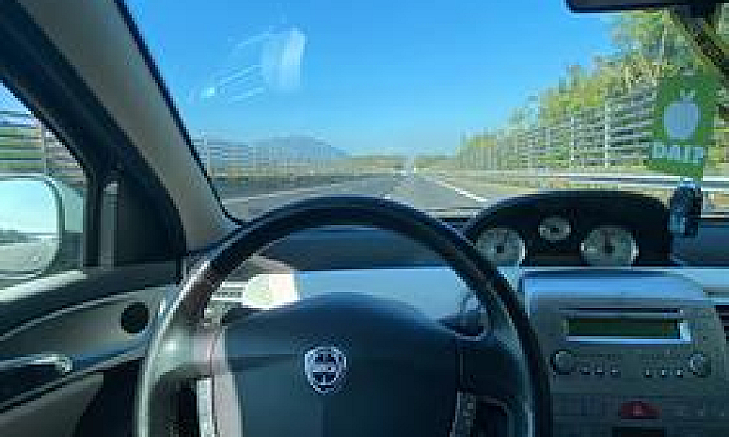 Lancia Y - 2011...