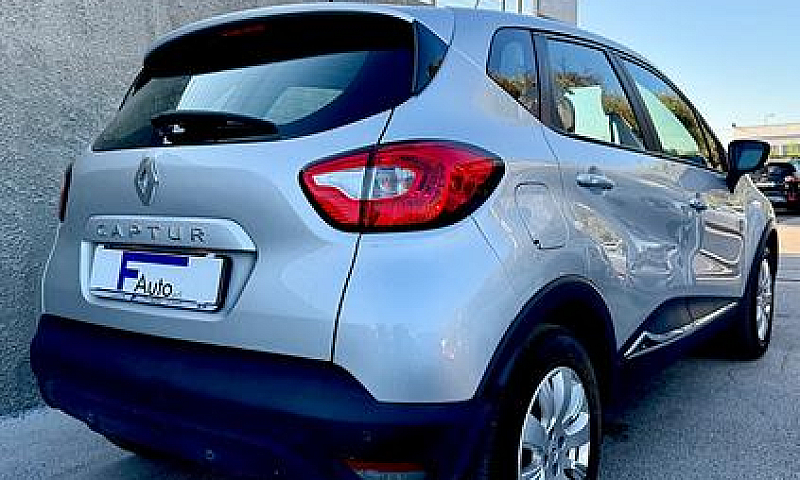 Renault Captur 1.5 D...