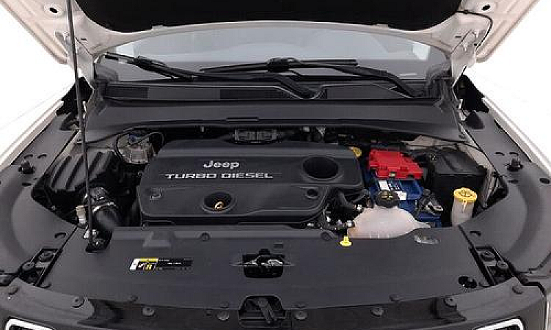 Jeep Compass Longitu...
