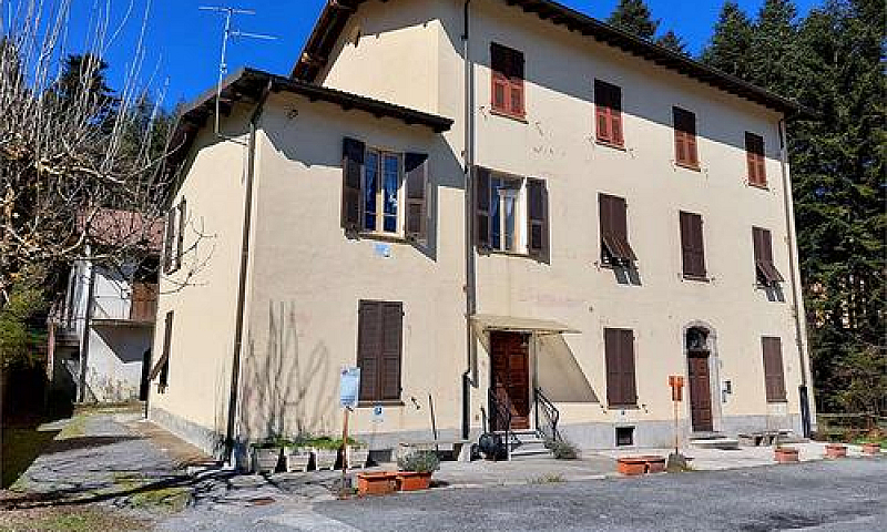 Appartamento Con Gia...
