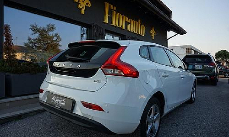 Volvo V40 2.0Td D2 B...