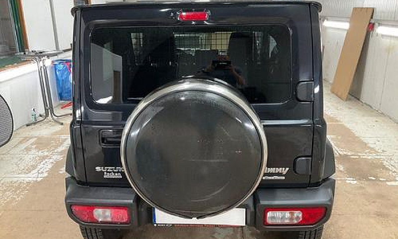 Suzuki Jimny 1.5 5Mt...