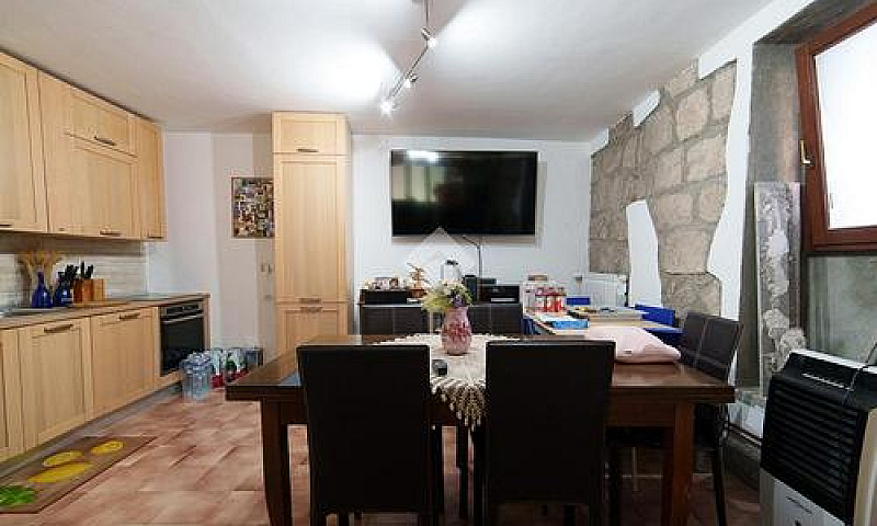 5 Locali A Viterbo...