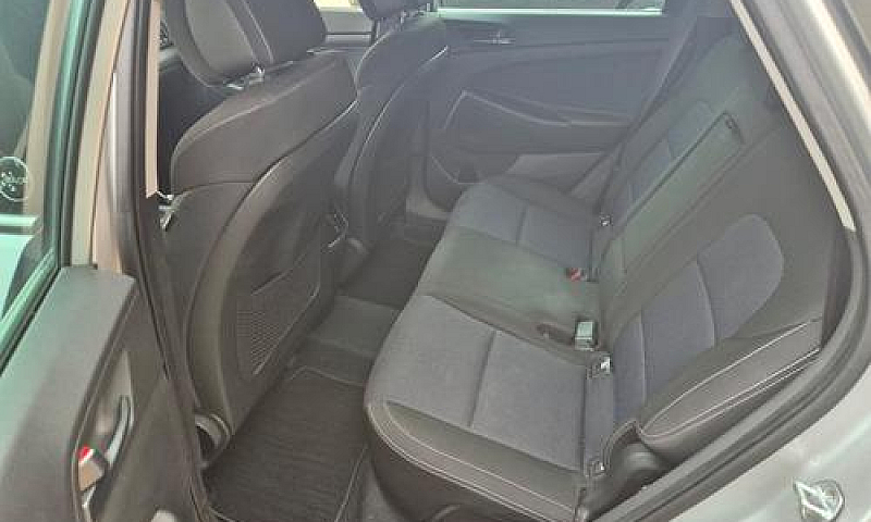 Hyundai Tucson 1.7 C...