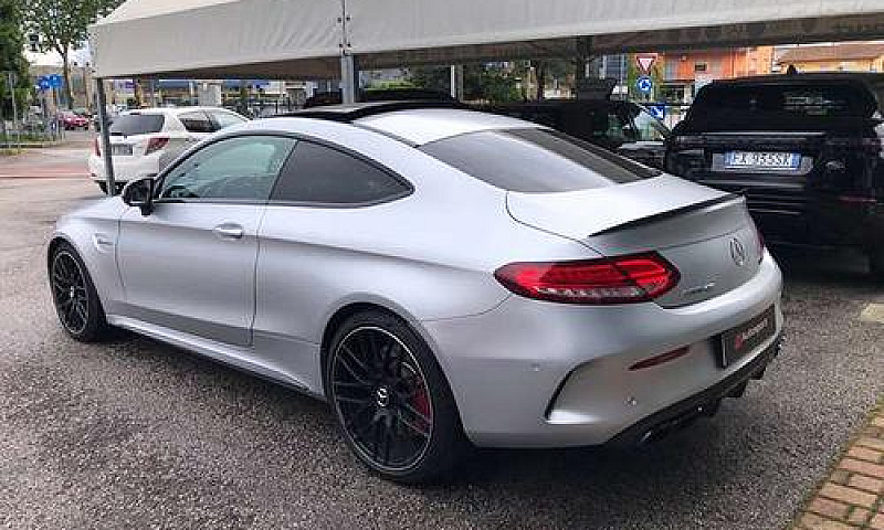 Mercedes-Benz C 63 A...