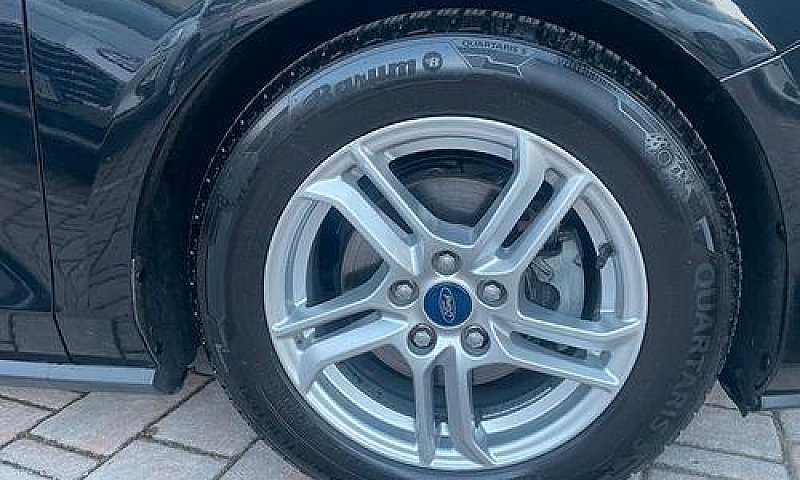 Ford Focus 1.5 Ecobl...