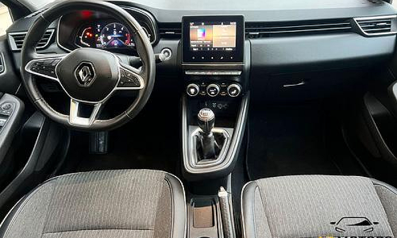 ???? Renault Clio 1....