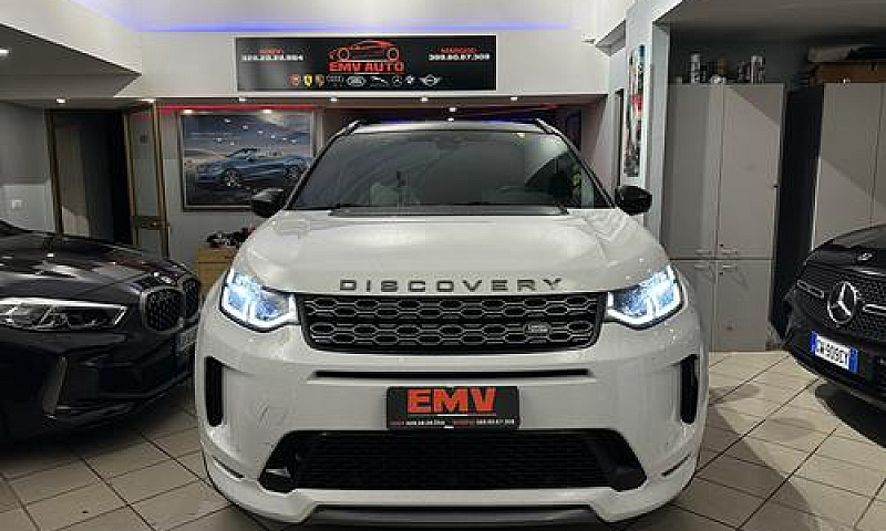 Land Rover Discovery...