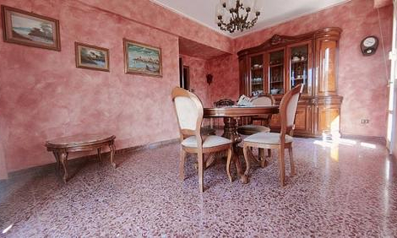 Ampio Appartamento I...