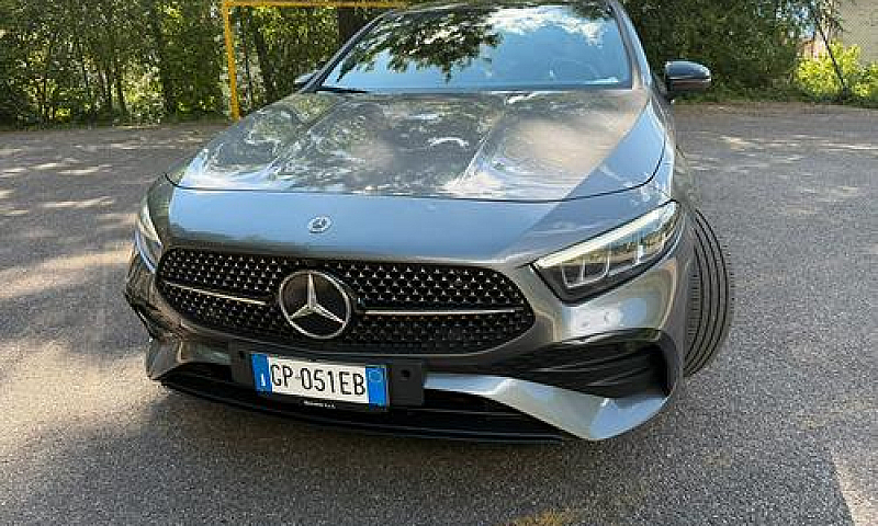 Mercedes Classe A200...