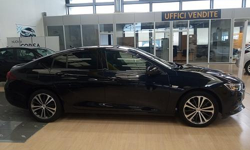 Opel Insignia Grand ...