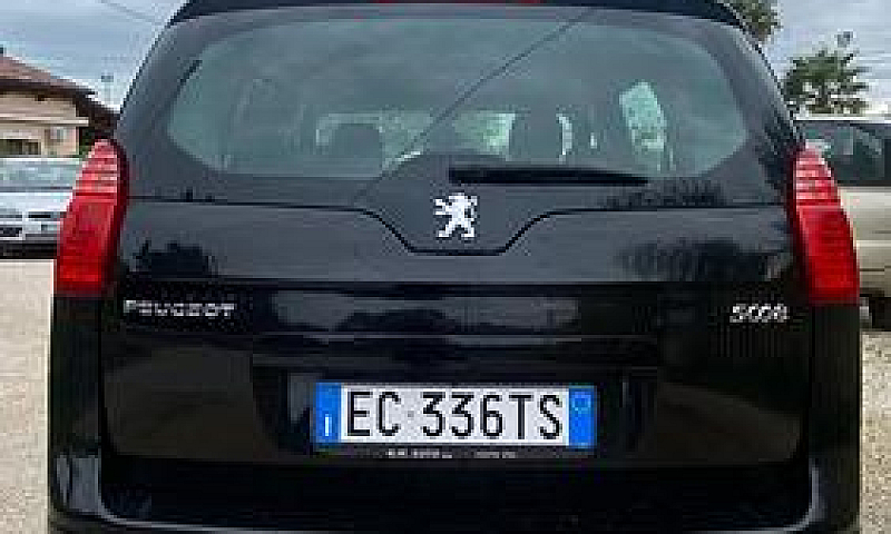 Peugeot 5008 1.6 Hdi...
