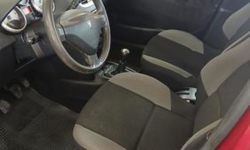 Peugeot 207 1.4 88Cv...