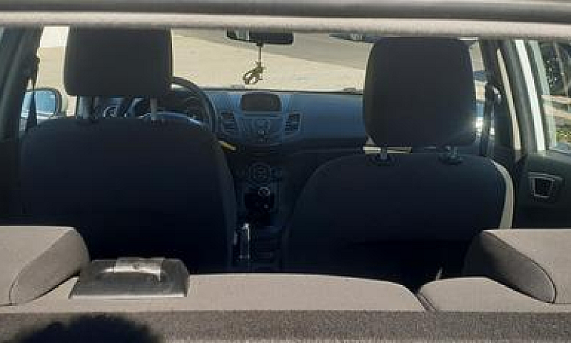 Ford Fiesta 1.5 Tdci...