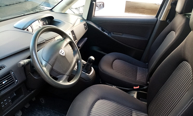 Lancia Musa 1.3 Mjt ...