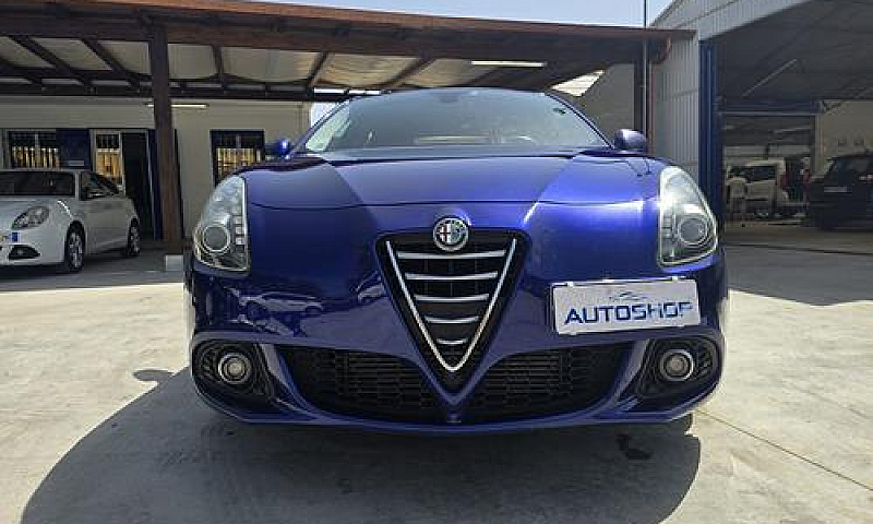 Alfa Romeo Giulietta...