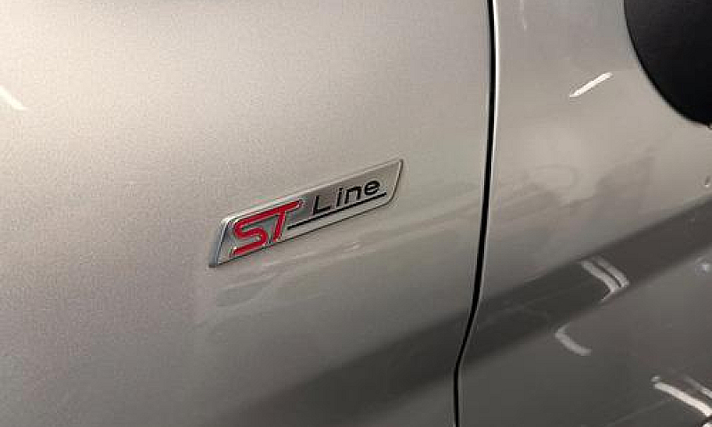 Ford Fiesta 1.5 Tdci...