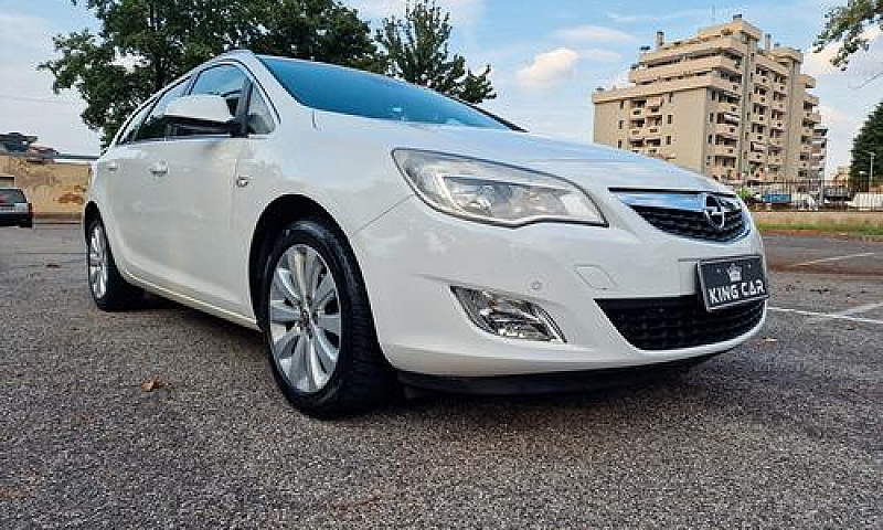 Opel Astra 1.4 Turbo...