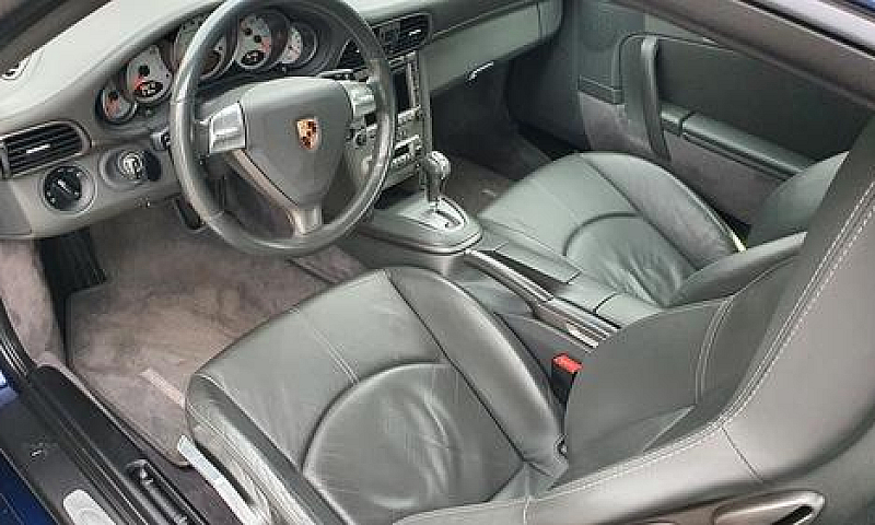 Porsche 911 Carrera ...
