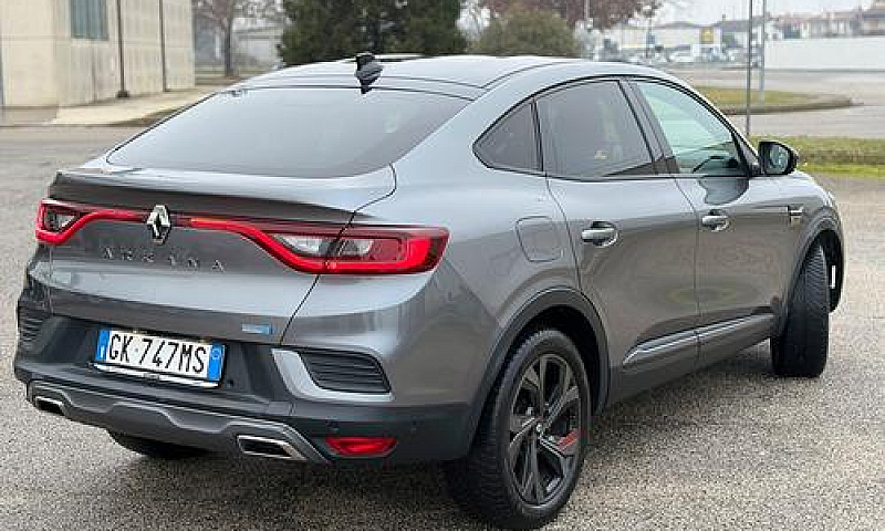 Renault Arkana Hybri...